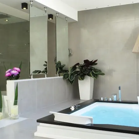 Tesoro Blu & Adults Only 4*