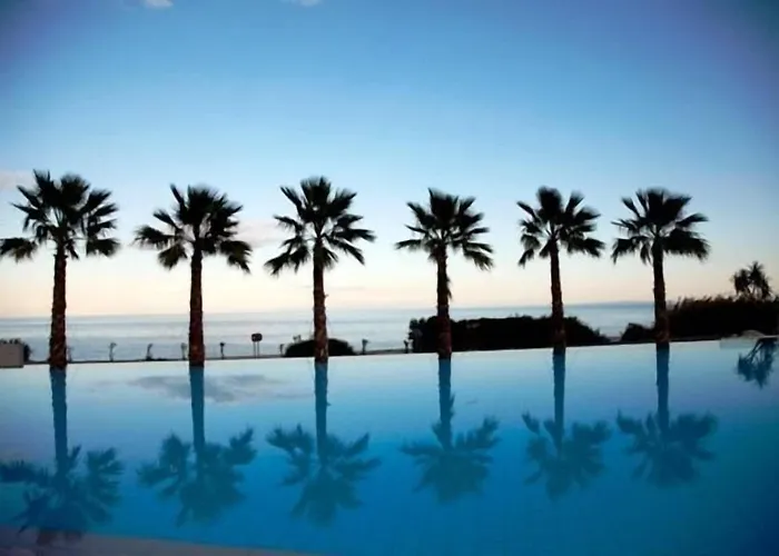 Tesoro Blu & Adults Only 4*