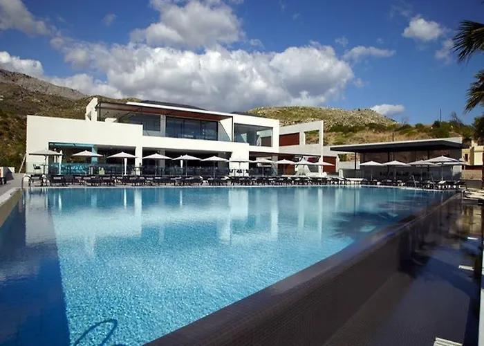 Resort Tesoro Blu & Adults Only